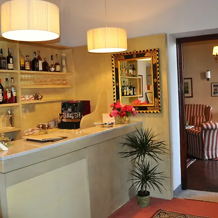 ホテル カサレッキ カステッリーナ・イン・キアンティ シエナ